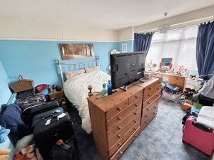 Bedroom- click for photo gallery